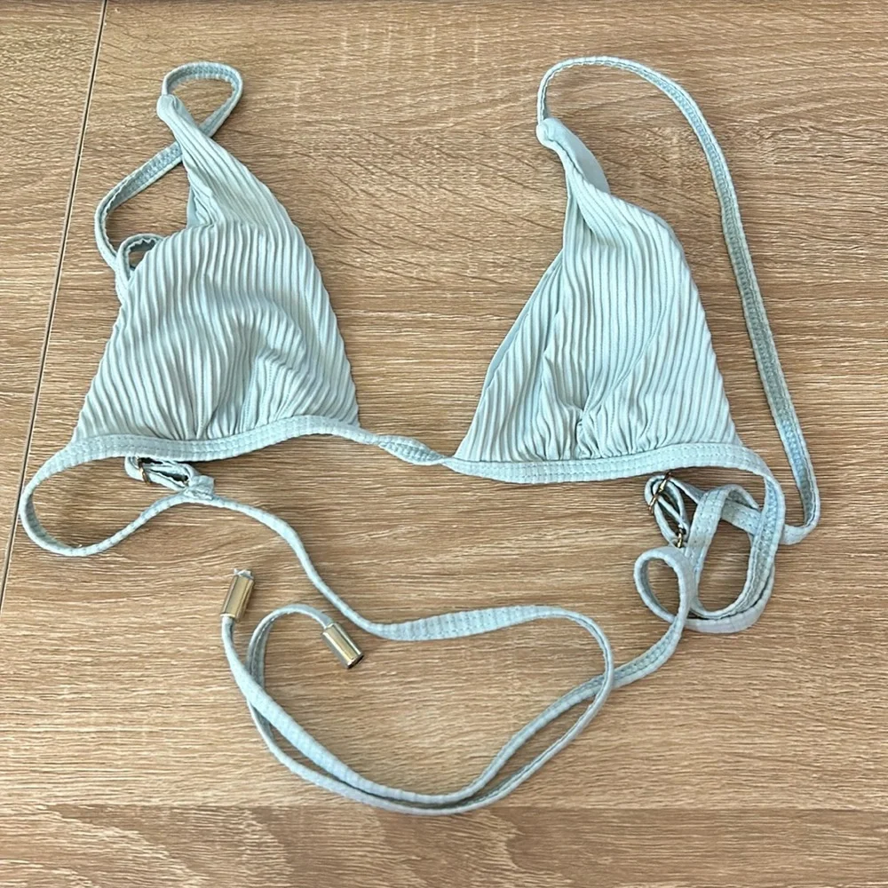 Monday swimwear ribbed bikini top